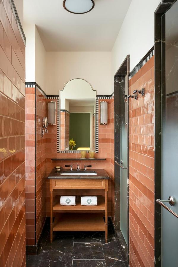Le Grand Mazarin Hotel Paris Bagian luar foto